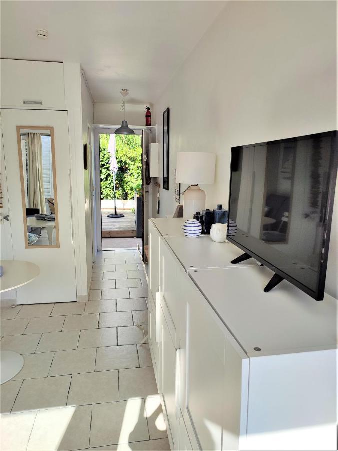 Studio Golfe Juan, Plages, Parking, Climatisation Lejlighed Vallauris Eksteriør billede